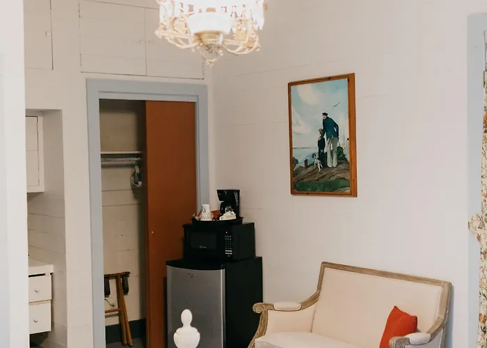 Bed & Breakfast Maison Mouton 4*