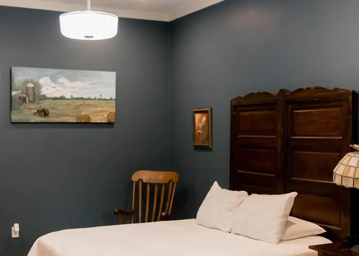 Maison Mouton 4*