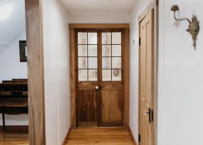 Maison Mouton 4*
