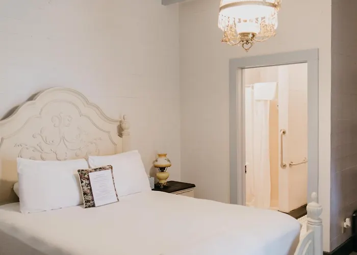 Maison Mouton Bed & Breakfast Lafayette